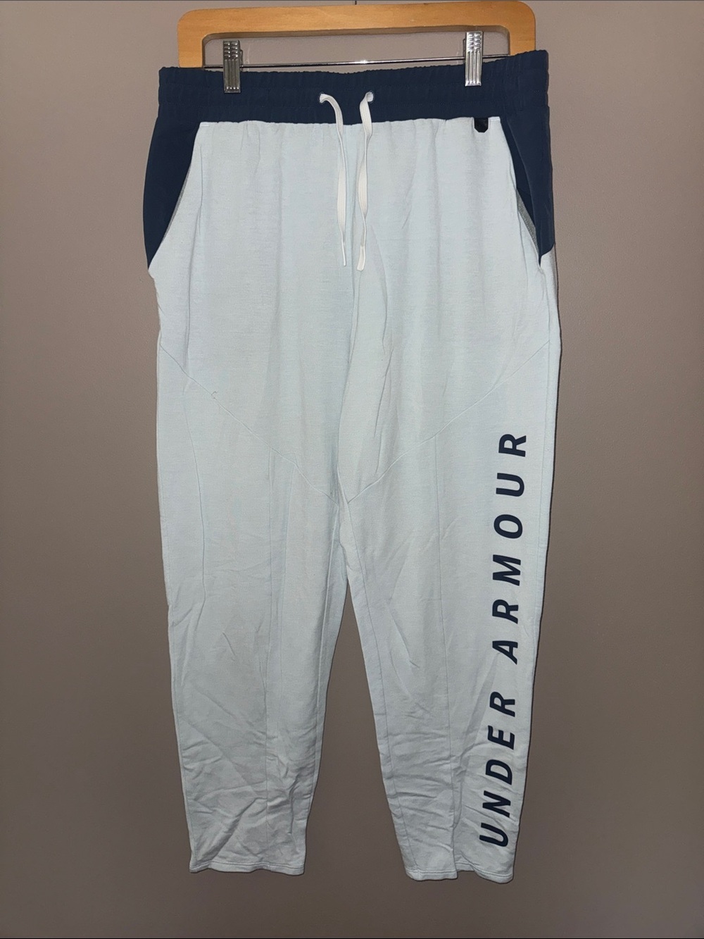 Under Armour Dark Navy Performance joggers
